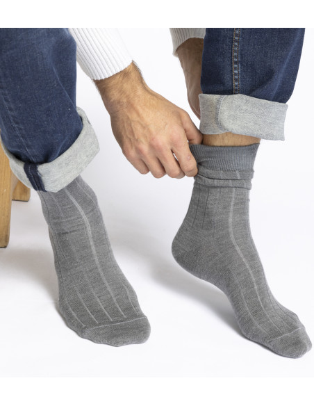 Chaussettes en laine unies · Basile Lafrançaise