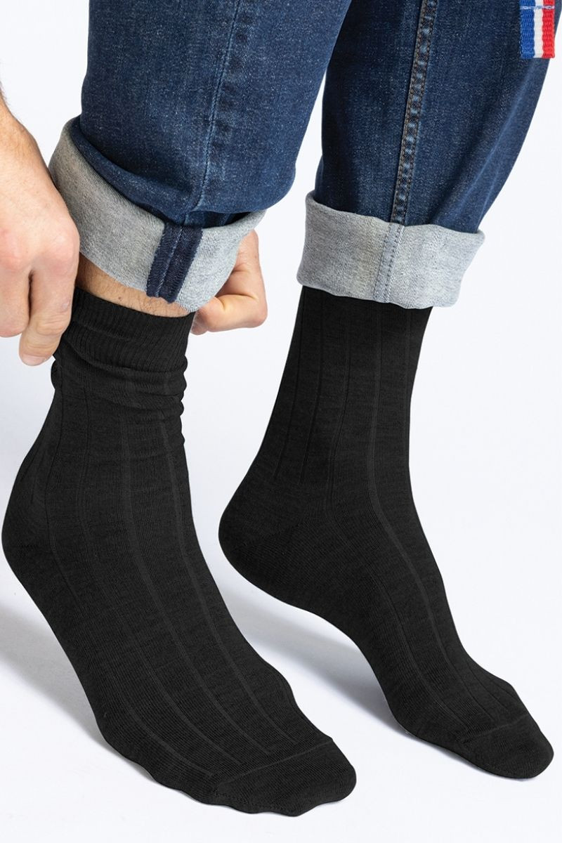 Chaussettes en laine unies · Basile Lafrançaise